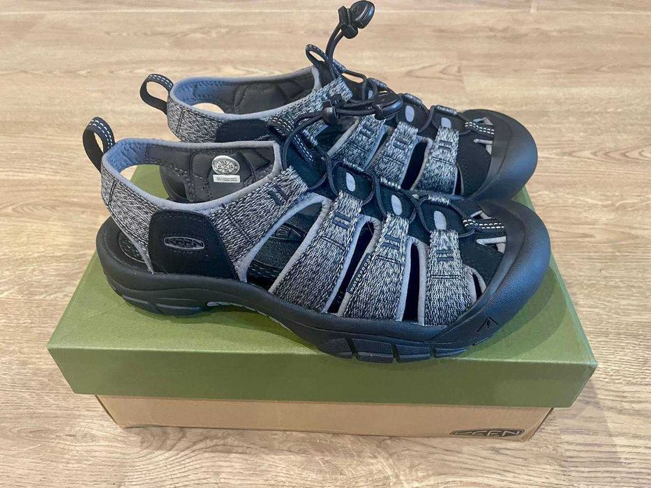 Трекінкові сандалі чоловічі KEEN Men's Newport H2 Sandal ( р. 43 EU)