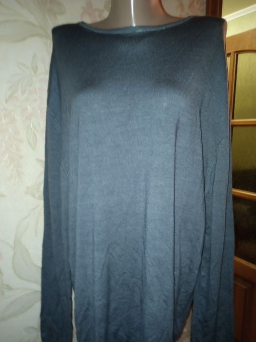 Світер люкс бренду як Loro Piano,100% вовна Меріно