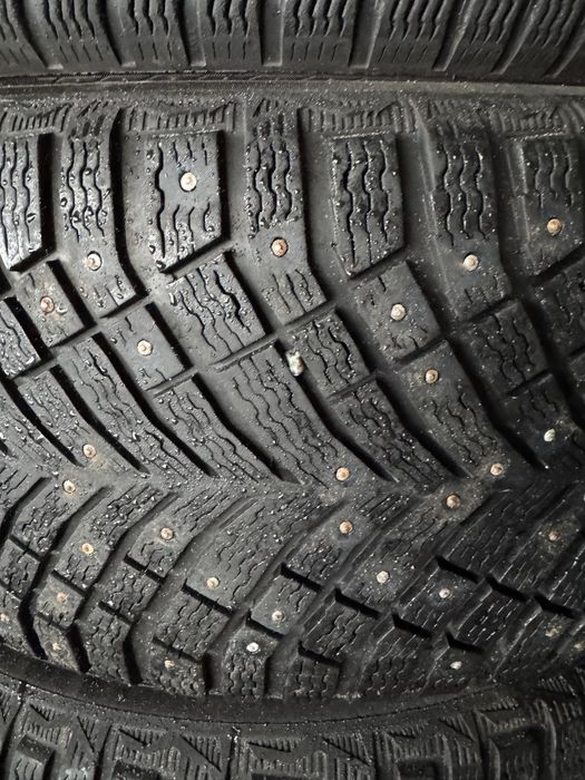 Шини зимові 285/50/20 Michelin