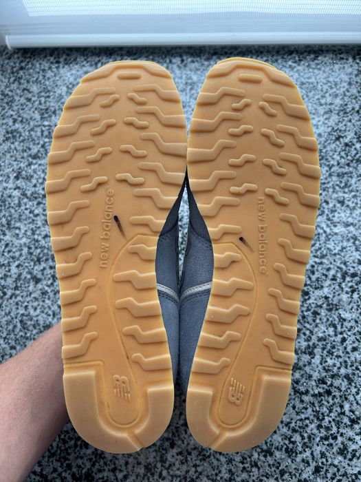 кросівки New Balance 373v2, розмір 39