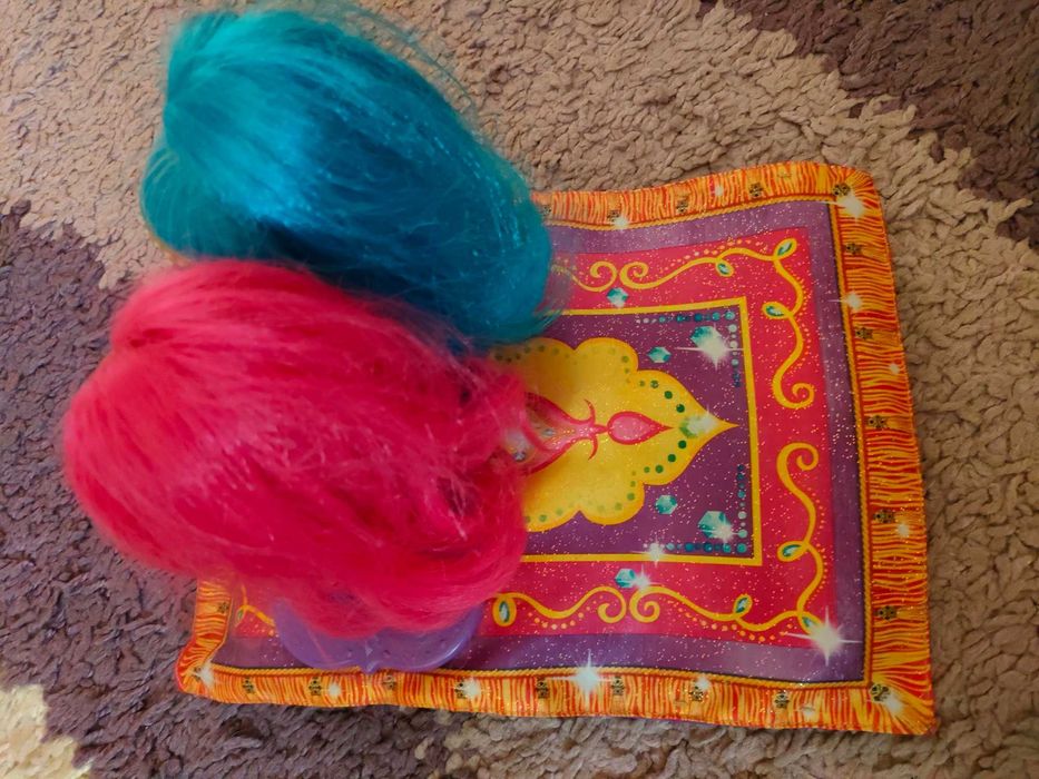 shimmer i shaine grająca zabawka latający dywan na baterie