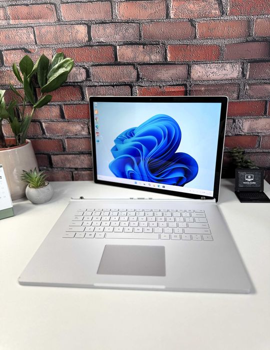 Microsoft Surface Book 3·I7-10th·32GB·1TB·3K touch·15"·GTX 1660 TI 6GB