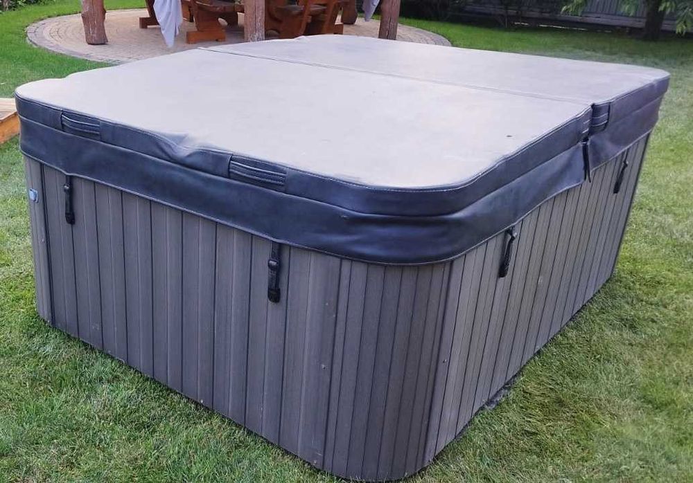 Jacuzzi Całoroczne ogrodowe