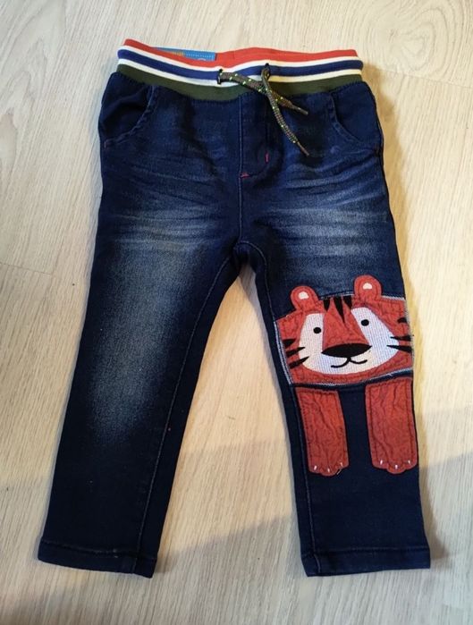 Spodnie slim fit 86