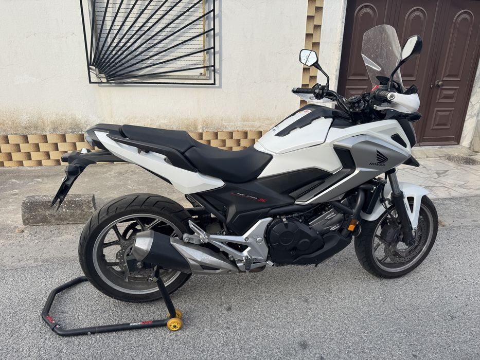 Honda NC 750X 2016