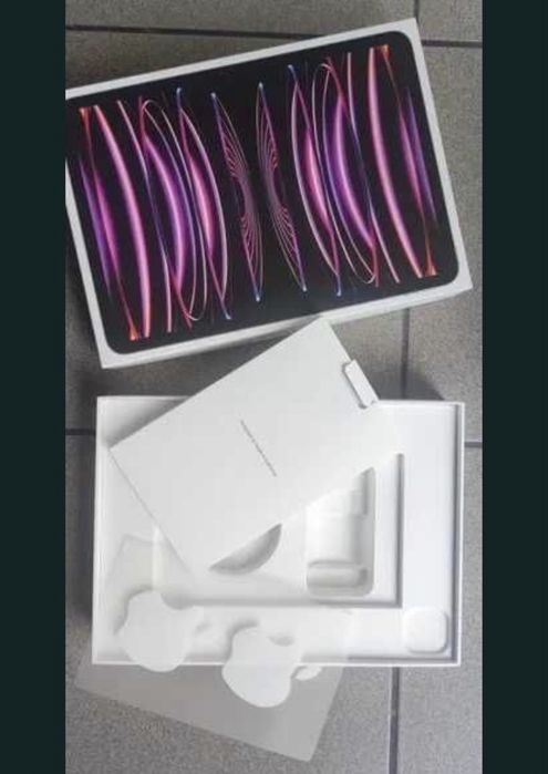 Opakowanie Ipad 11 pro nowe