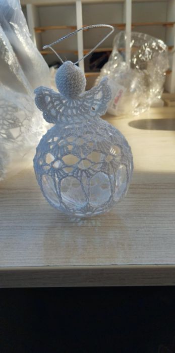 Ręcznie robione aniołki szydełkowe – ozdoby świąteczne / bombki na cho