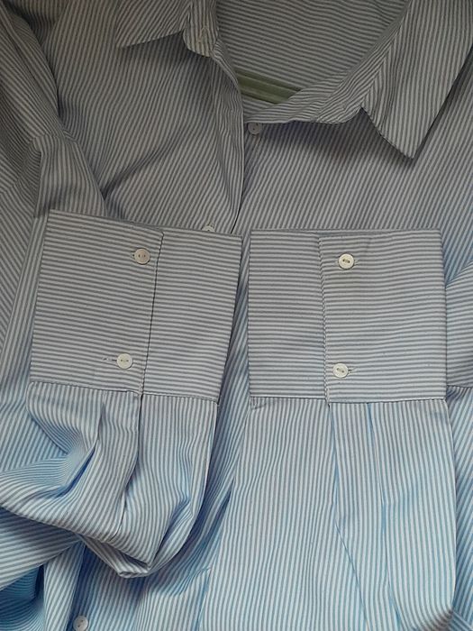 Жіноча сорочка Stradivarius.