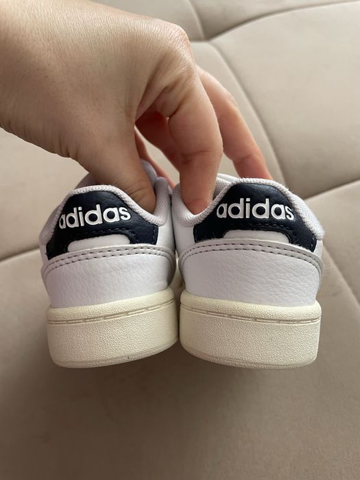 Adidas Tensaur Run rozmiar 23