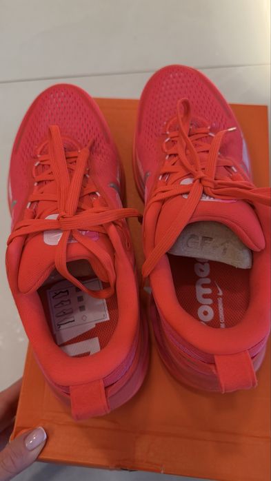 Nike vomero 18 39 розмір