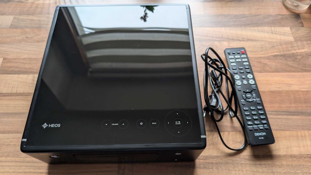 Denon CEOL RCD-N10 wzmacniacz ze streamerem wieża system HEOS Tidal Spotify AirPlay2 BT sub out CD