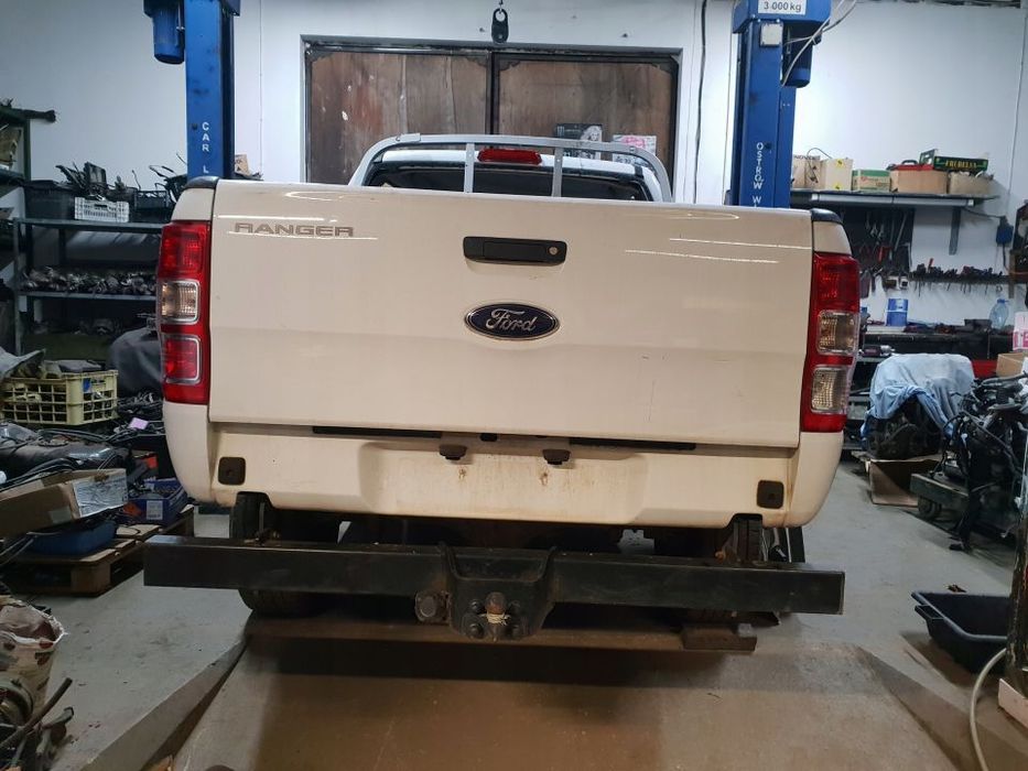 ford ranger 2.2 2016 rok 4x4 klapa paki odblask