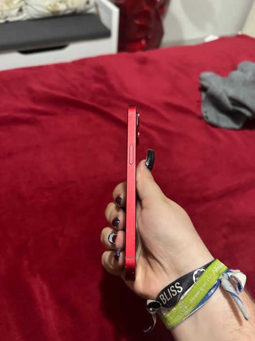 IPhone 13 vermelho