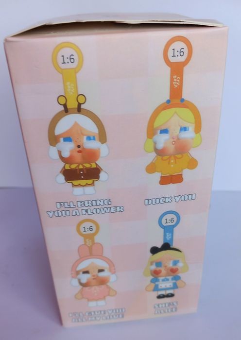 Nowa lalka, maskotka, zawieszka Crybaby Crying Again