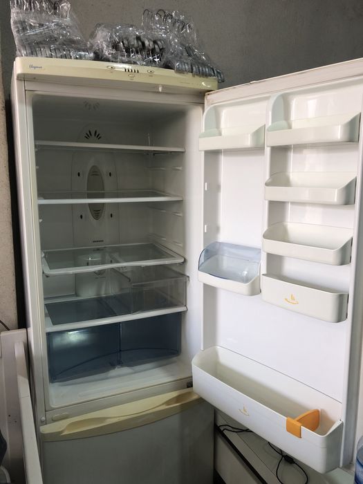 Frigorífico Combinado Fagor – Branco – Em Bom Estado