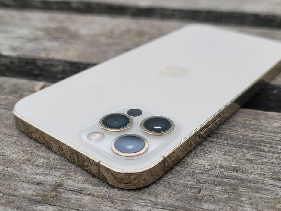iPhone 12 Pro Gold. 256GB