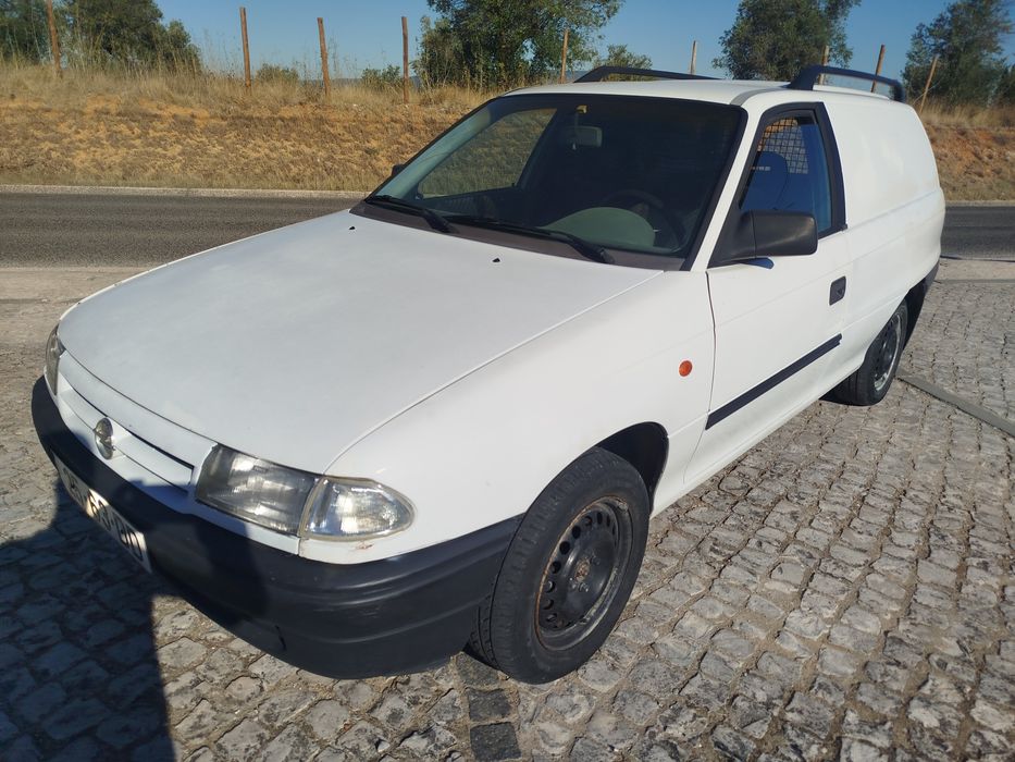 Opel Astra 1.7 D motor Izuzo