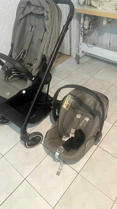 Carrinho e ovo  bebe usado cybex