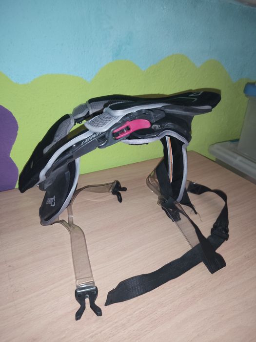 Proteção Cervical LEATT Moto GPX – Neck Brace Motocross / Enduro