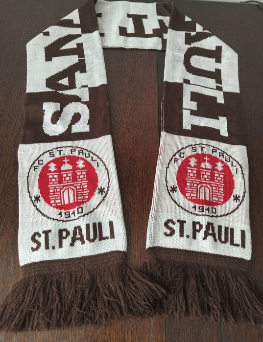 1 FC St.Pauli - szalik kibica