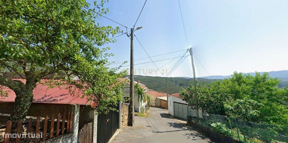 Moradia De Gaveto | Adurão | Dornelas Do Zêzere