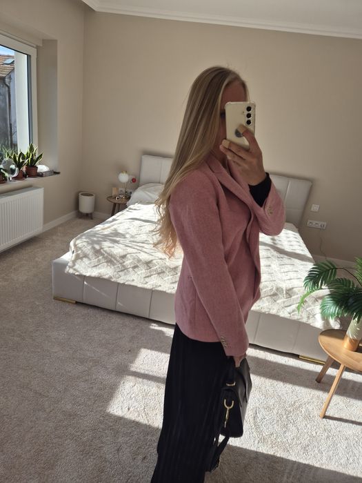 Wełniana marynarka żakiet jasno różowy Tatuum M 38