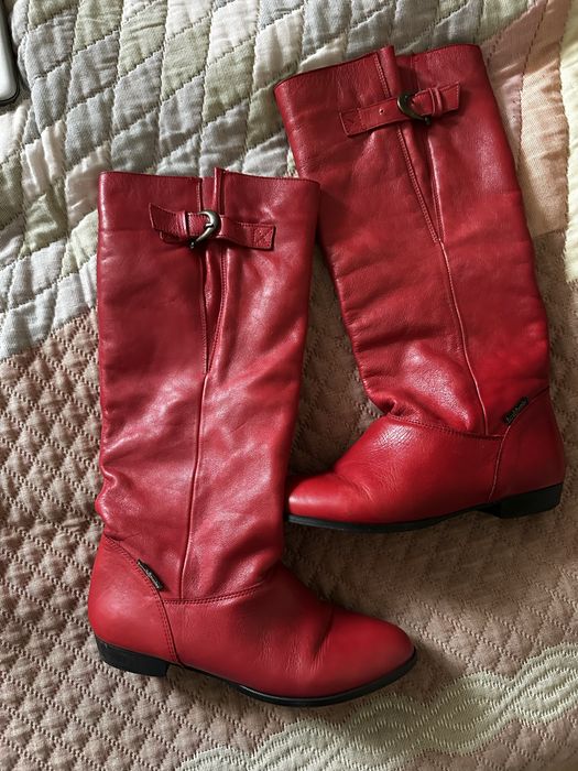 Шкіряні козаки Russel&Bromley