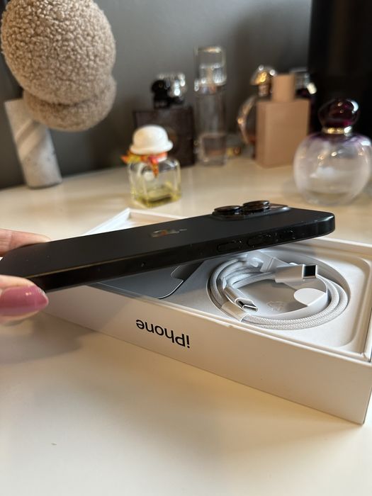 Iphone 15 pro max 256 gb czarny zadbany !!