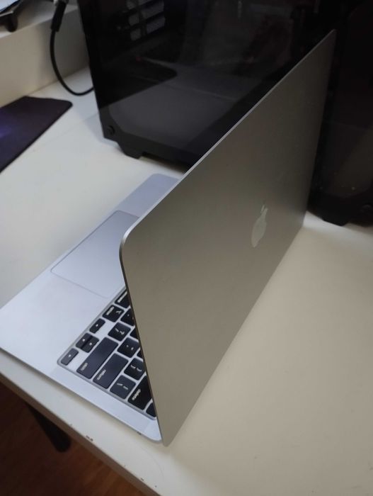 Laptop Macbook air 2020 szary, 256 GB, 13 cali