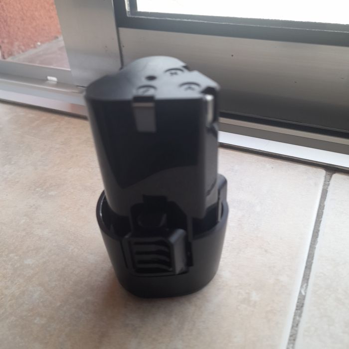 Lithium-ion Battery64737739625347123