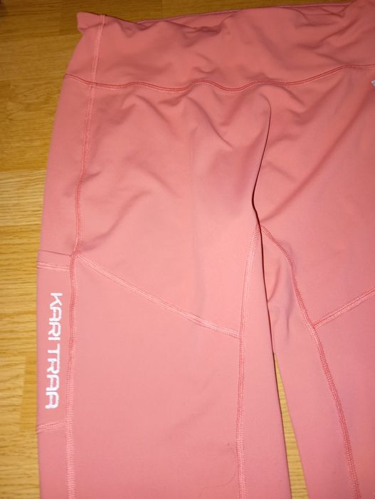 Sportowe leginsy Kari tra r XL i inne rzeczy rezerwacja