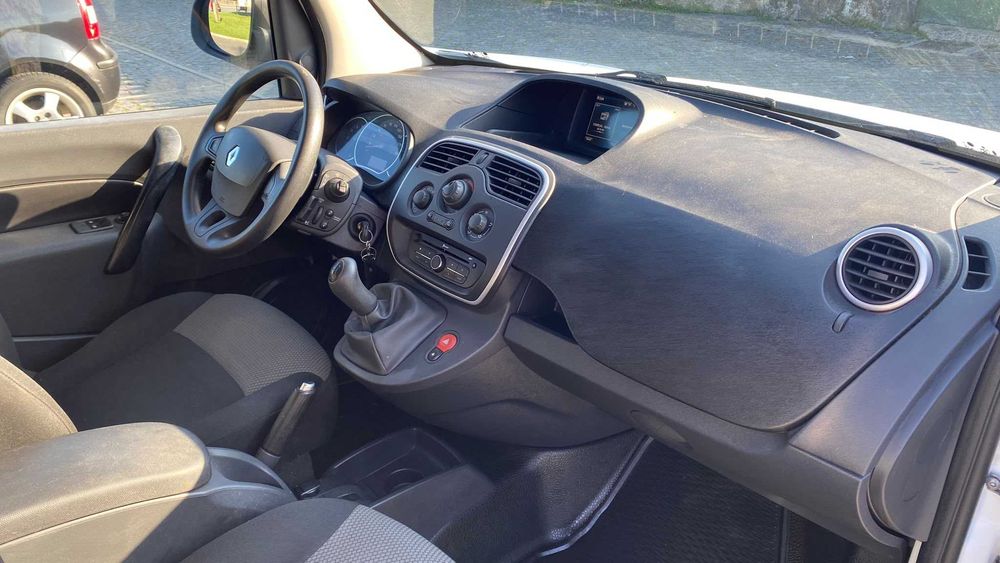 Renault Kangoo 1.5 DCI semi-novo