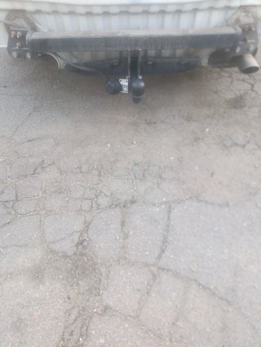 Фаркоп Тоета Camry 50