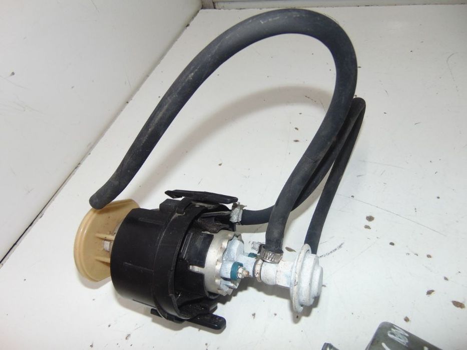 Bmw 735i e32 deposito de gasolina