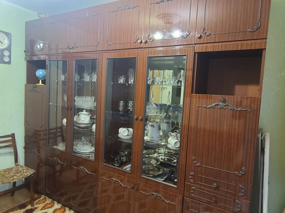 Меблевий гарнітур