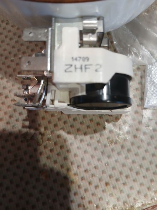 Реле до морозильної камери