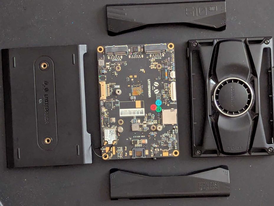 LattePanda 2 Alpha 864s (8GB RAM)