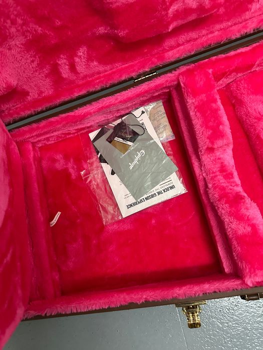 Epiphone by Gibson custom shop case flying v