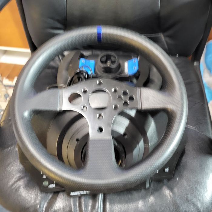 Vendo   thrustmaster t300