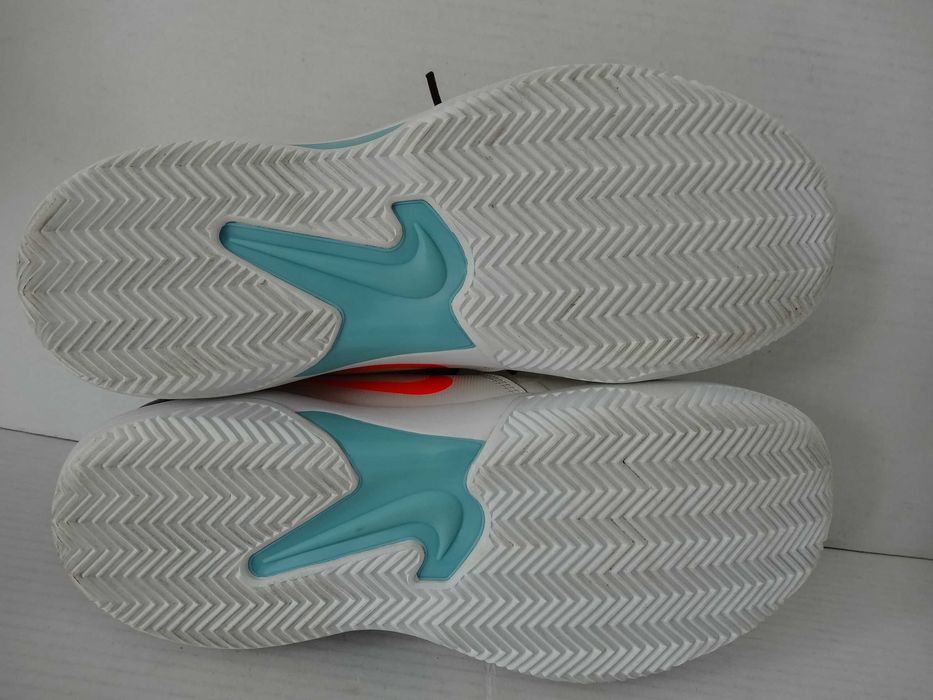 Buty NIKE AIR ZOOM RESISTANCE roz 44,5 Do Tenisa Sportowe