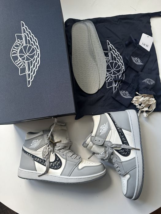 Air Jordan 1 Dior wysokie rozm. 43