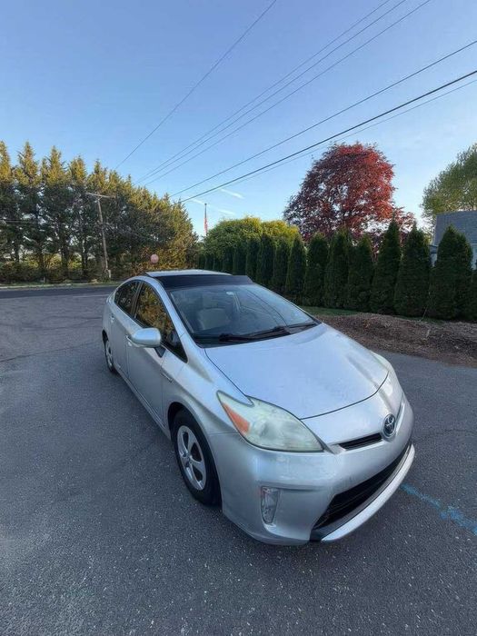 Toyota Prius      2014