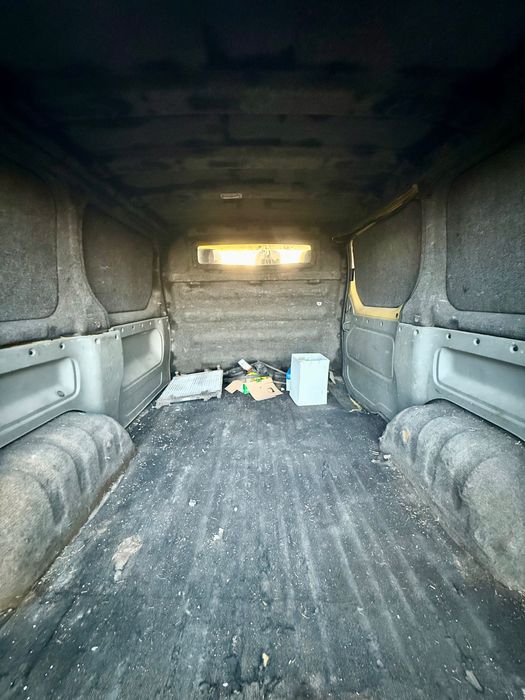 Renault Trafic 1.9 dci