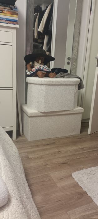 Pufs com arrumação