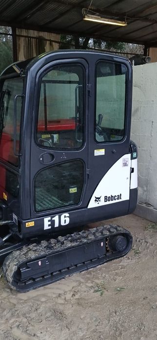 Máquina BoBcat E16