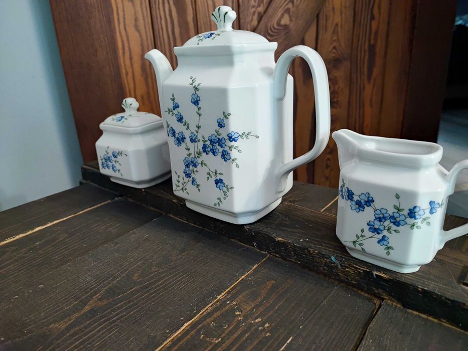 Dzbanek mlecznik cukierniczka srodek stołu Winterlig niezapominajki