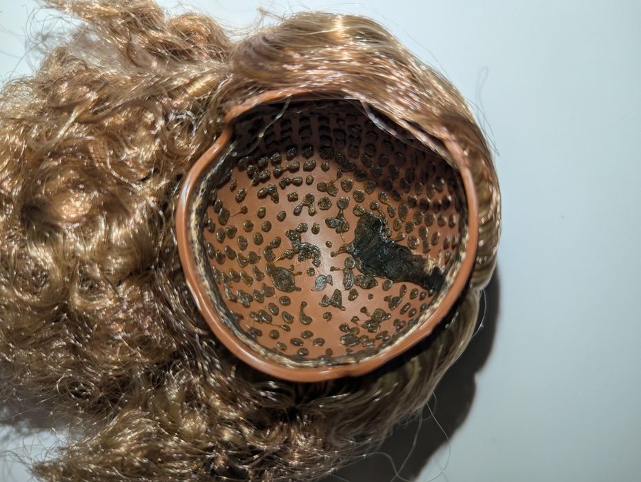 Перука від креатика Creatable world doll