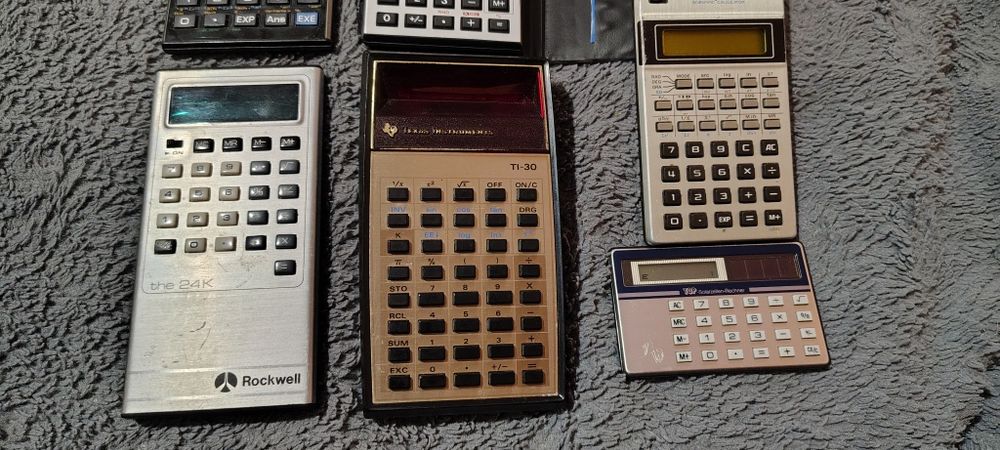 Финтажный Калькулятор Casio,Rockwell, Texas Instruments