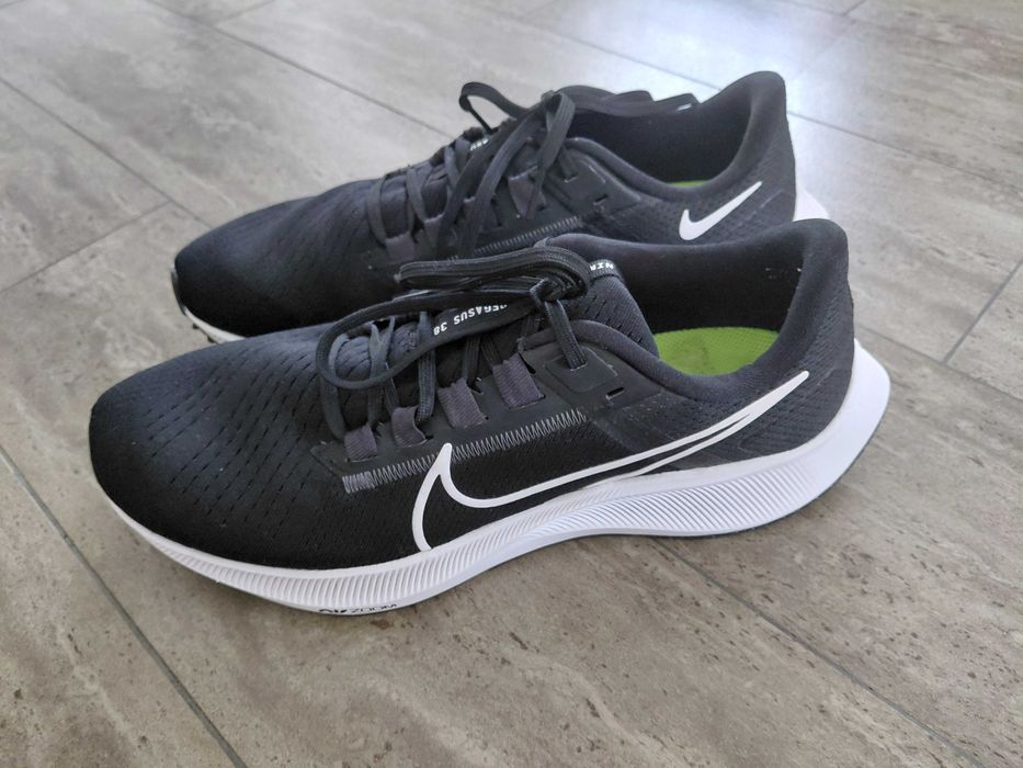 Кросівки Nike р. 44 ( 28 см)