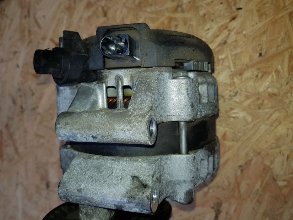 Alternator Denso Bmw n43 n45 n46 e81 e82 e87 e90 e91 e92 e93